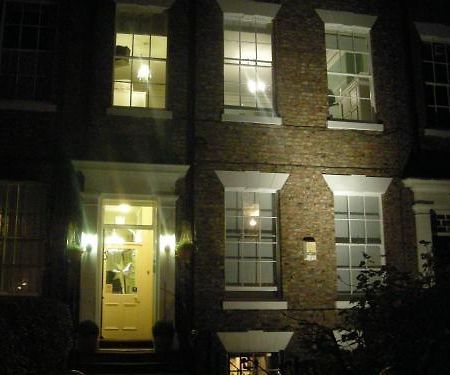 Blossoms York Guesthouse Екстериор снимка
